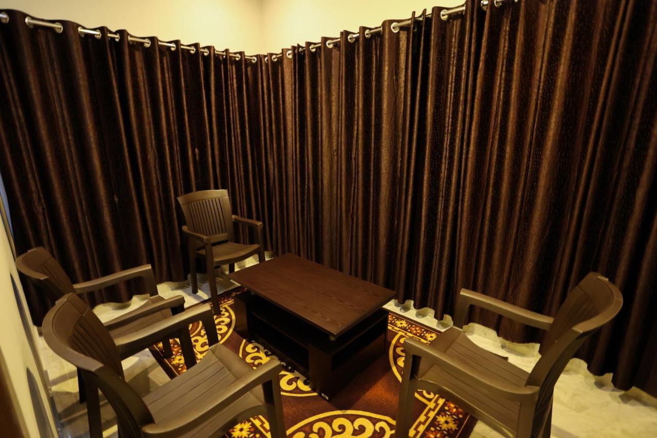 Rr Holidays Кодайканал Екстериор снимка